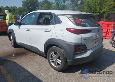 2019 Hyundai Kona Se z USA, uszkodzony, nr VIN KM8K12AA2KU270945